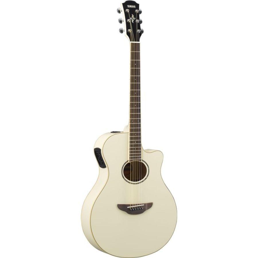 APX600 Electro-Acoustic Guitar