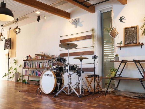 Acoustic drum Kits