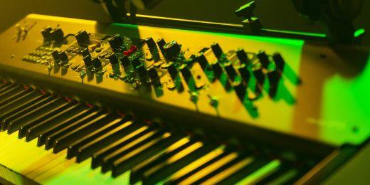 Stage Pianos & Keyboards